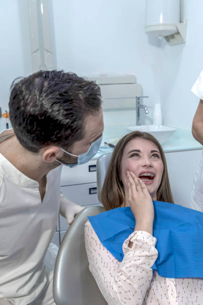 Best Walk-In Emergency Dental Services in Hurricane, WV